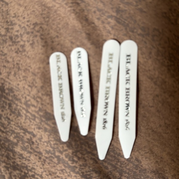 Black Brown 1826 brand collar stays. Two sets. Shorter and longer. Never used. - Picture 2 of 2